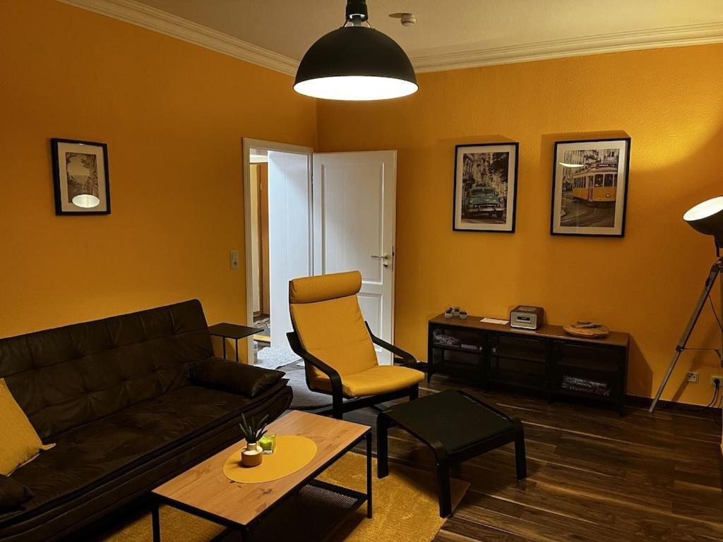 "Ferienwohnung Am Schloss" - Ferienwohnung Mit Blick Auf Das Barbyer Schloss, 5 Gehminuten Bis Zur Elbe Esterno foto